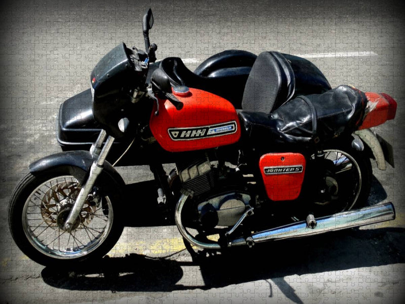 Ein Motiv aus dem Kalender "Motorrad-Legenden: IZH" - CALVENDO Foto-Puzzle'