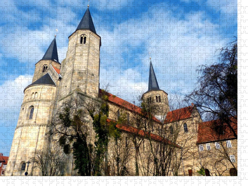 Basilika St. Godehard in Hildesheim. - CALVENDO Foto-Puzzle'