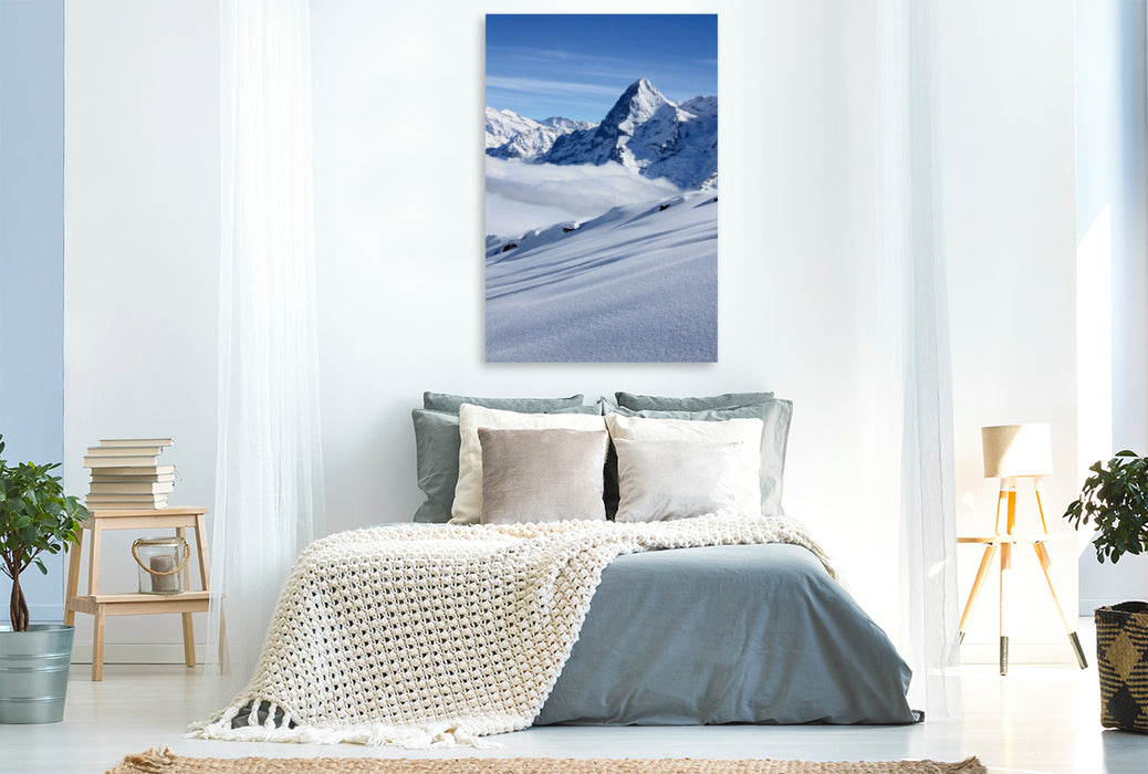 Premium Textil-Leinwand Premium Textil-Leinwand 80 cm x 120 cm  hoch Ein Motiv aus dem Kalender Bergmomente