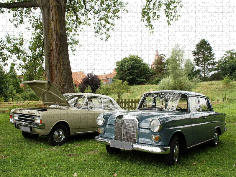 Automobile vergangener Jahrzehnte - CALVENDO Foto-Puzzle'