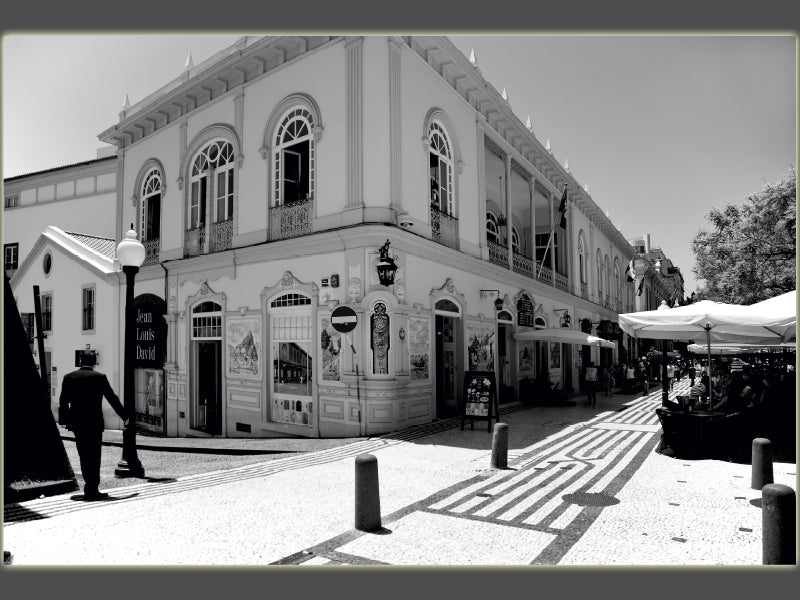 Cafe / Galerias Sao Lourenco on Avenida Arriaga - CALVENDO photo puzzle 