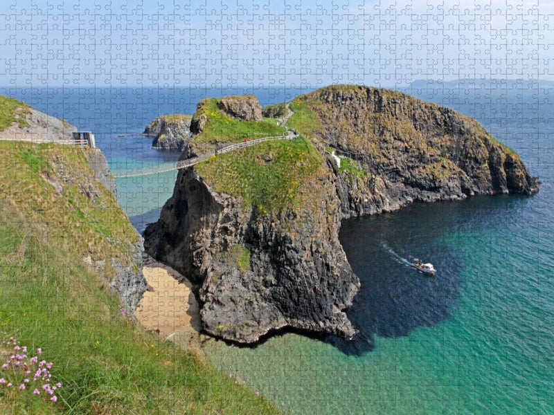 Carrick-a-Rede Insel und Hängebrücke - CALVENDO Foto-Puzzle'