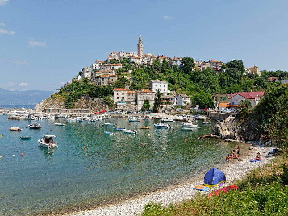 Hafen und Altstadt von Vrbnik, Kroatien - CALVENDO Foto-Puzzle'