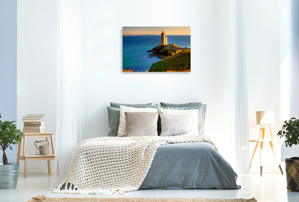 Premium Textil-Leinwand Premium Textil-Leinwand 120 cm x 80 cm quer Sehnsucht Bretagne -  Der Leuchtturm Phare du Petit Minou im westlichsten Département Finistére