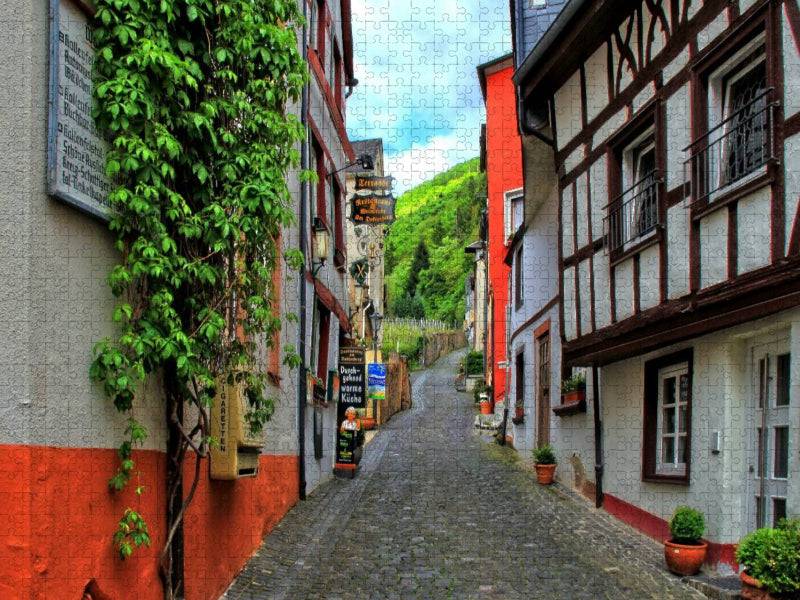In den Gassen von Bernkastel-Kues - CALVENDO Foto-Puzzle'