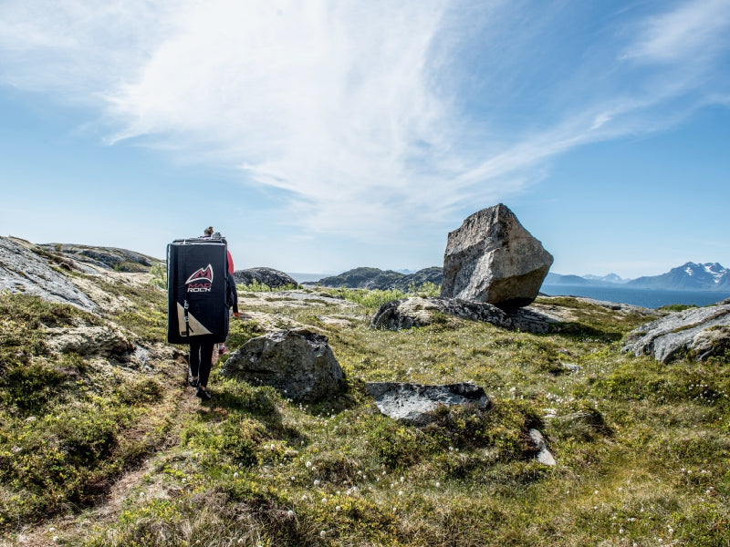 bouldern in Henningsvaer, Lofoten, 1000 Teile Puzzle quer - CALVENDO Foto-Puzzle'