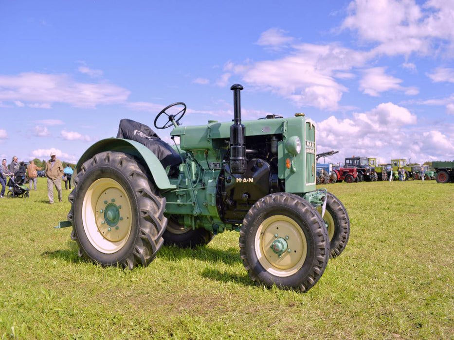 MAN Ackerdiesel - CALVENDO Foto-Puzzle'