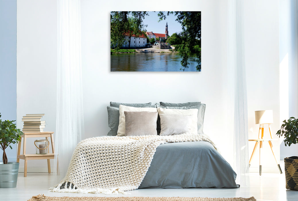 Premium Textil-Leinwand Premium Textil-Leinwand 120 cm x 80 cm quer Blick über die Donau auf das Herzogschloß und den Adler