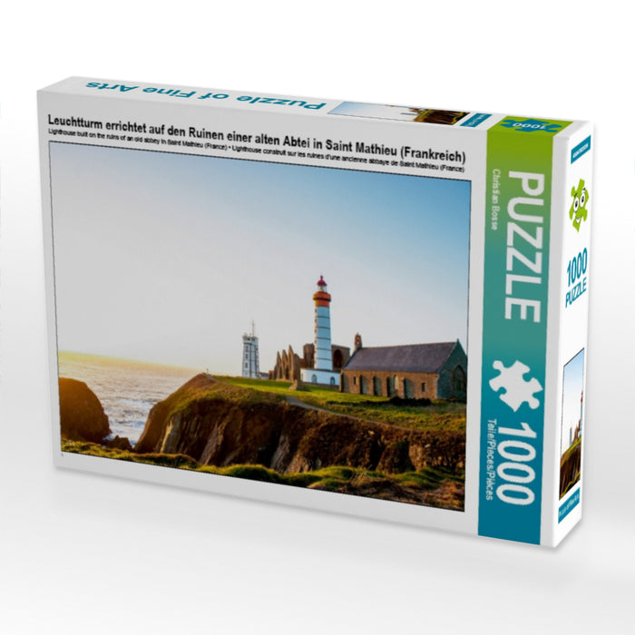 Leuchtturm errichtet auf den Ruinen einer alten Abtei in Saint Mathieu (Frankreich) 1000 Teile Puzzle quer - CALVENDO Foto-Puzzle'