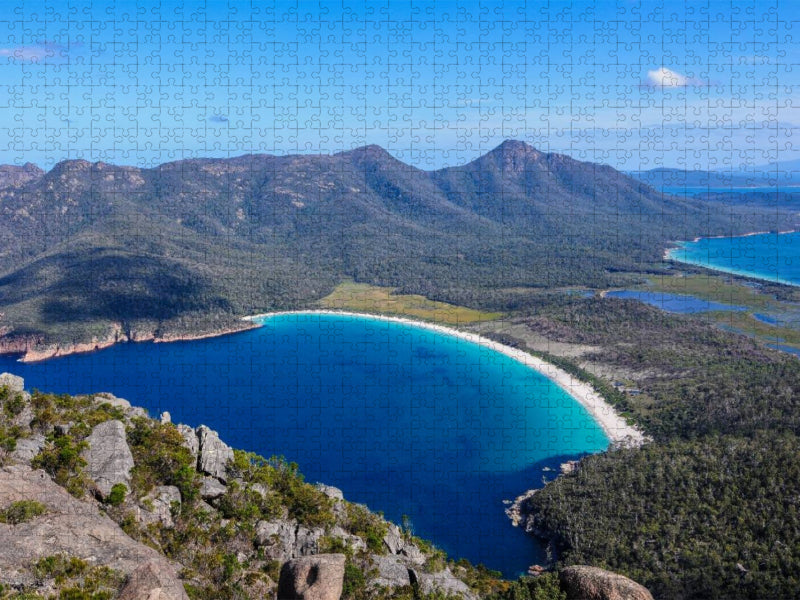 Aussicht von Mount Amos auf Wineglass Bay - CALVENDO Foto-Puzzle'