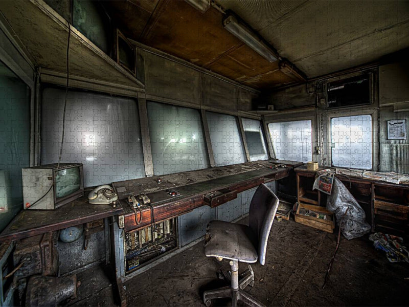 Ein Motiv aus dem Kalender Geheimnisvolle Orte - Lost Places - CALVENDO Foto-Puzzle'