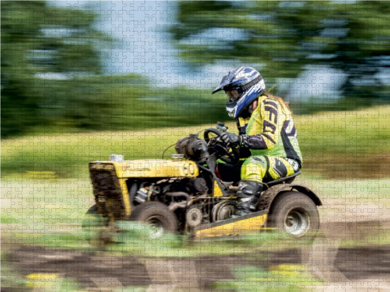 Rasenmäherrennen - Spaß und Action auf dem Acker 1000 Teile Puzzle quer - CALVENDO Foto-Puzzle'