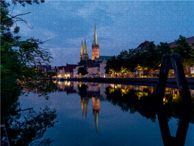 Altstadt und Trave in Lübeck 1000 Teile Puzzle quer - CALVENDO Foto-Puzzle'