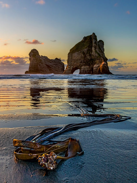 Sonnenuntergang am Wharariki Beach, Neuseeland 1000 Teile Puzzle hoch - CALVENDO Foto-Puzzle'