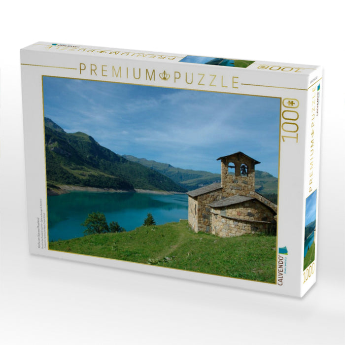 Kirche am Stausee Roselend - CALVENDO Foto-Puzzle'