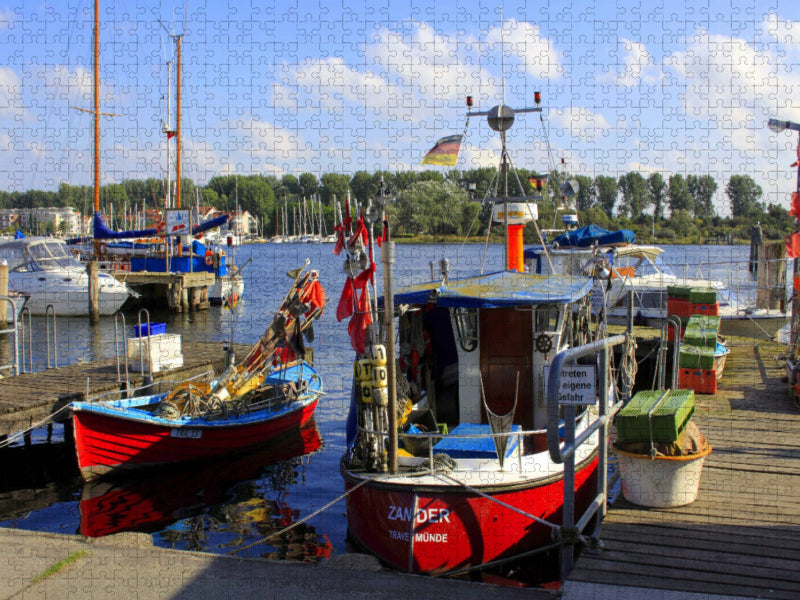 Fischerhafen Travemünde an der Hafeneinfahrt - CALVENDO Foto-Puzzle'
