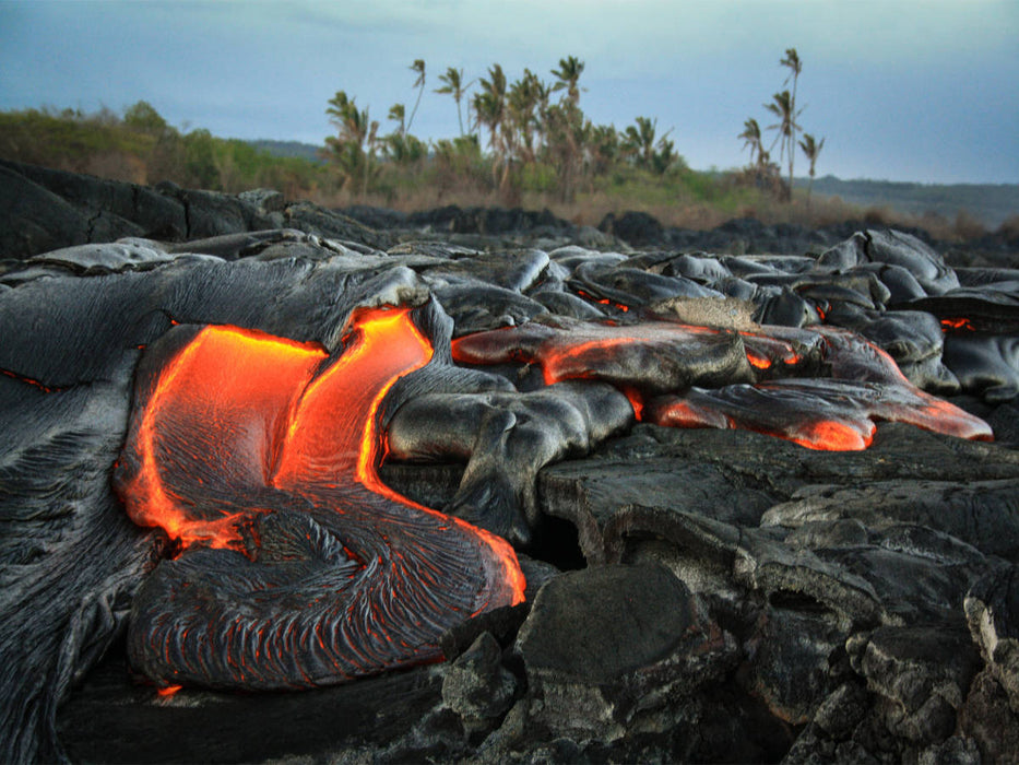 Lava und Kokospalmen - CALVENDO Foto-Puzzle'