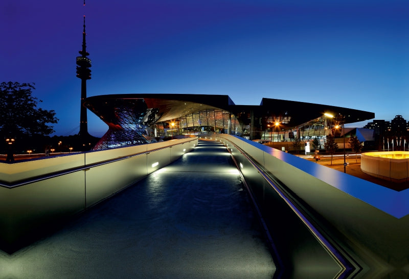 Premium Textil-Leinwand BMW Welt