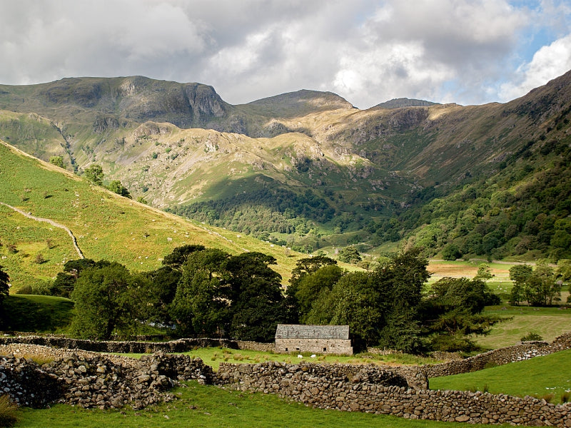 Mountain landscape in western England - CALVENDO photo puzzle 