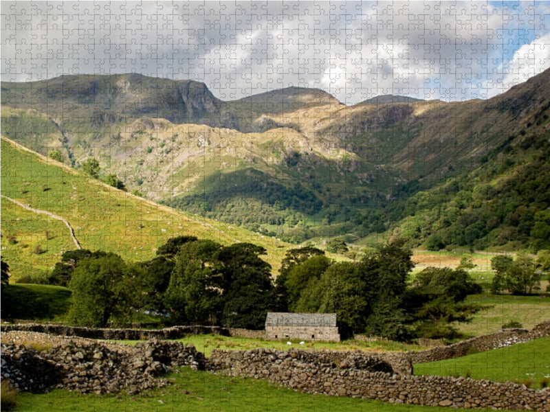 Mountain landscape in western England - CALVENDO photo puzzle 