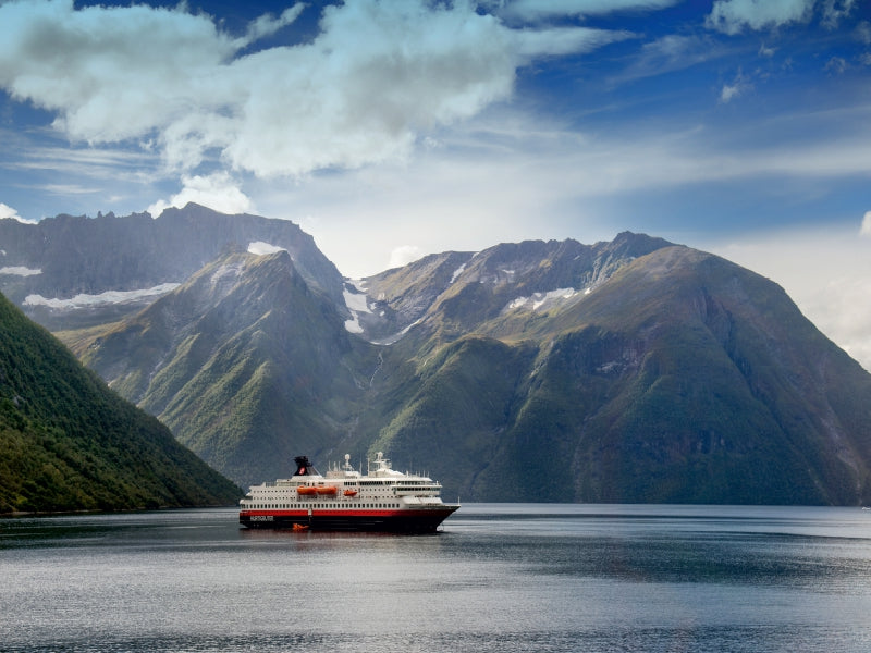 MS Nordkapp im Hjørundfjord 1000 Teile Puzzle quer - CALVENDO Foto-Puzzle'