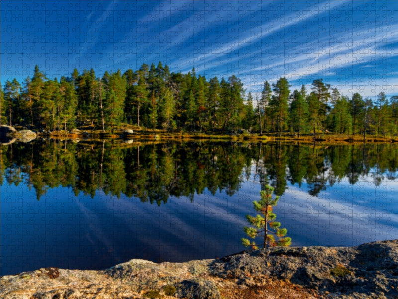 Glasklare Seen prägen das Bild Finnlands 1000 Teile Puzzle quer - CALVENDO Foto-Puzzle'