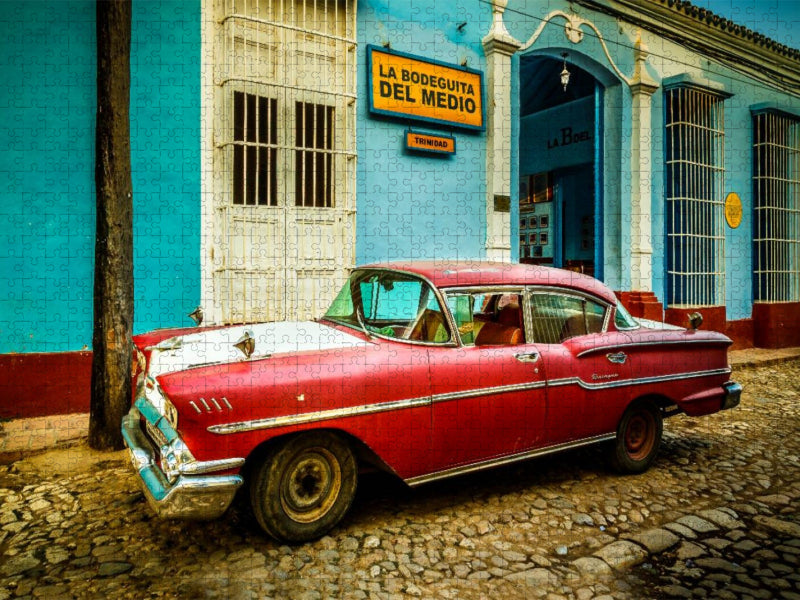 Oldtimer in Trinidad - CALVENDO Foto-Puzzle'