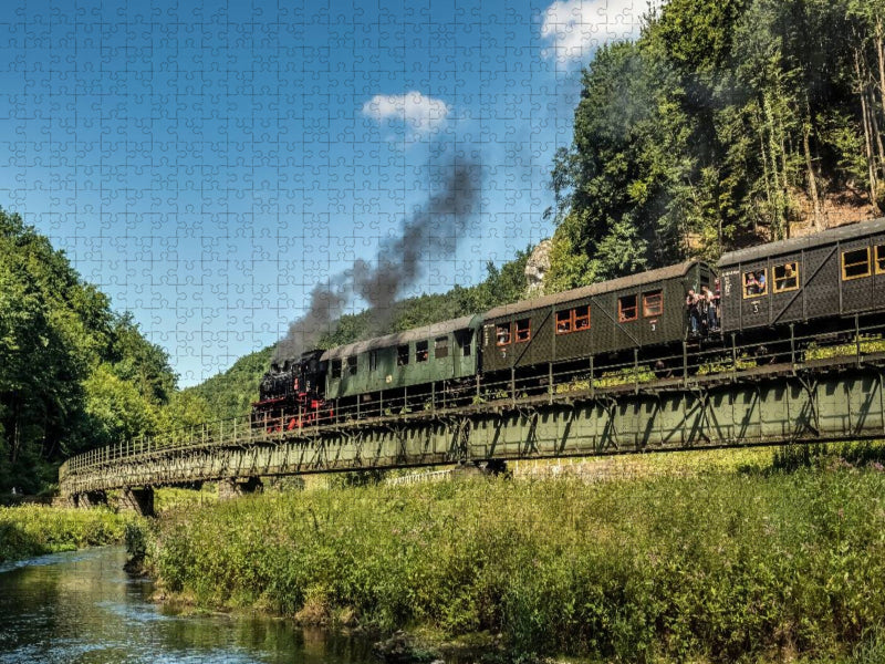 Auf der Wiesentbrücke bei Behringersmühle - CALVENDO Foto-Puzzle'