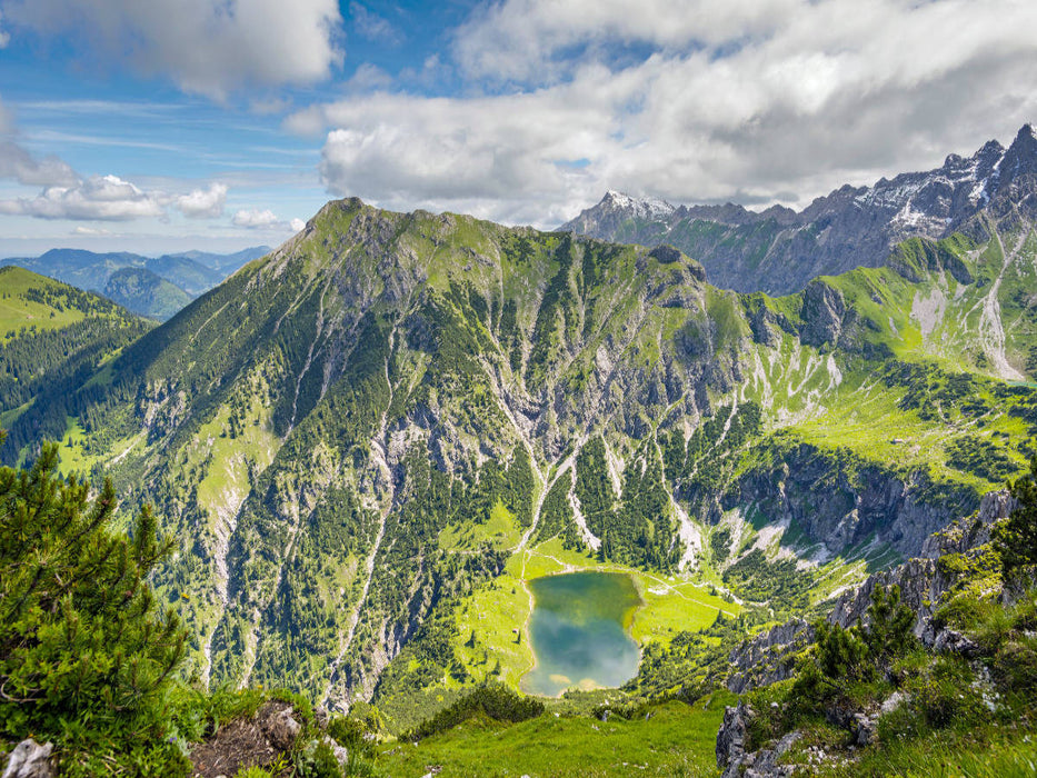 Lower Gaisalpsee, behind it the Entschenkopf - CALVENDO photo puzzle 