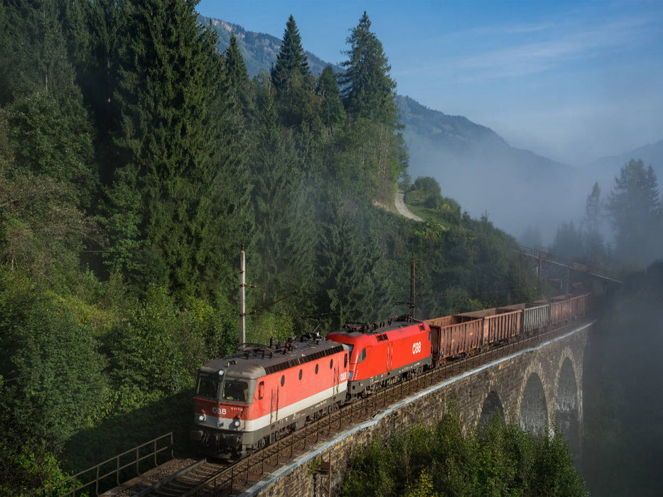 Brouillard sur le Tauern - Puzzle photo CALVENDO 