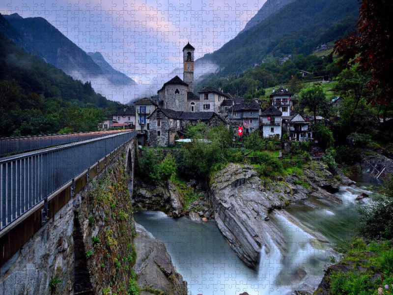 Lavertezzo im Tessin - CALVENDO Foto-Puzzle'