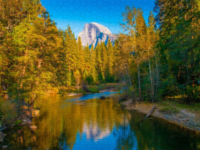 Half Dome mit Merced River im Yosemite National Park - CALVENDO Foto-Puzzle'