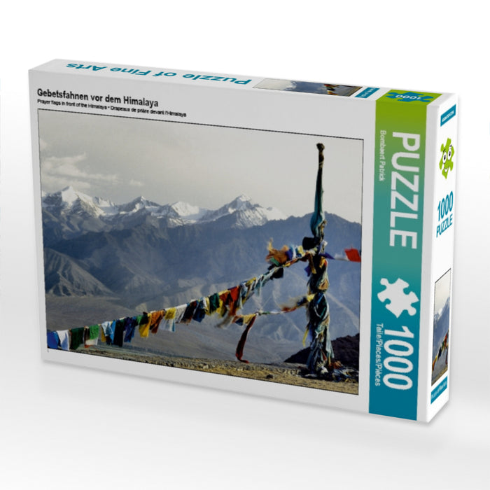Prayer flags in front of the Himalayas - CALVENDO photo puzzle 
