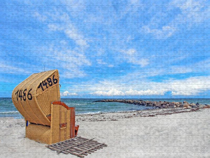 Einsamer Strandkorb an der Ostsee - CALVENDO Foto-Puzzle'