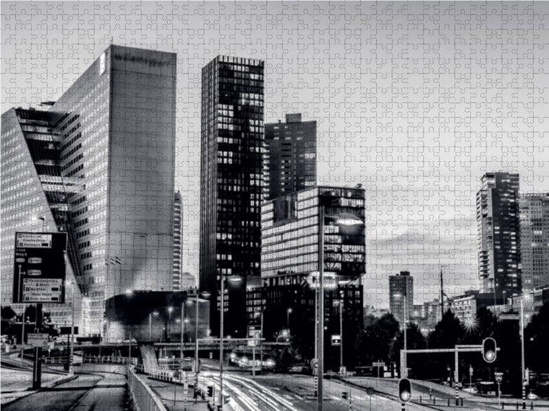 Skyline in the evening - CALVENDO photo puzzle 