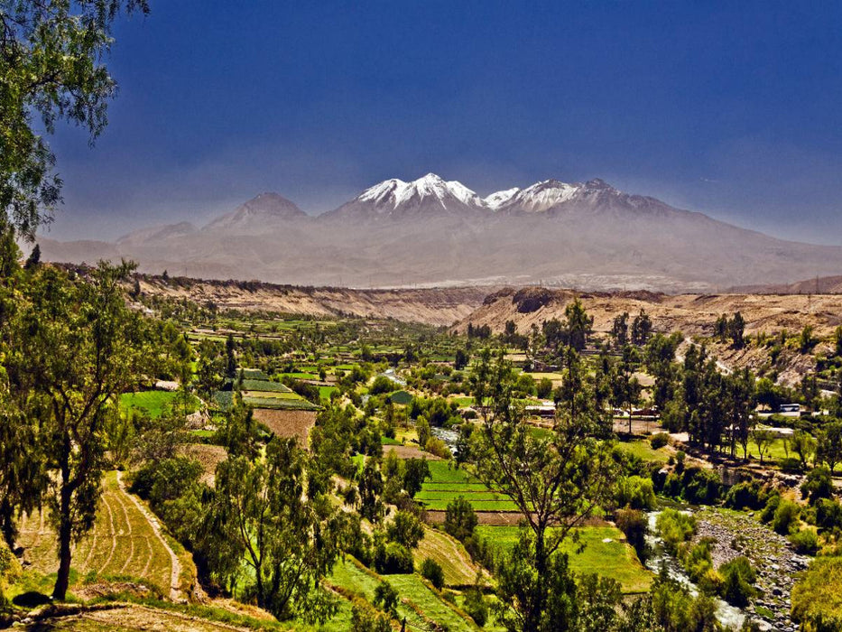Vulkan Chachani, 6057 m - CALVENDO Foto-Puzzle'