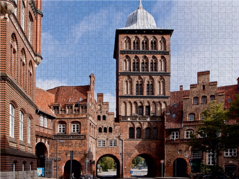 Ein Motiv aus dem Kalender Lübeck - Hanseschönheit in Insellage 1000 Teile Puzzle quer - CALVENDO Foto-Puzzle'