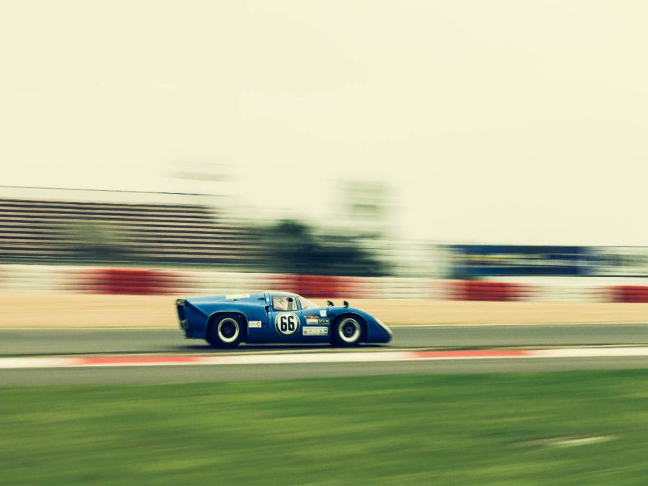 Lola T 70 on track - CALVENDO Foto-Puzzle'