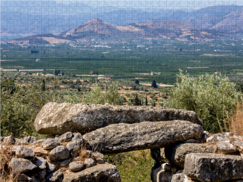 Mykenisches Tholosgrab Epano Phournos. Dahinter die Ebene von Argos mit Burg Larissa, Argolis, Peloponnes, Griechenland 1000 Teile Puzzle quer - CALVENDO Foto-Puzzle'