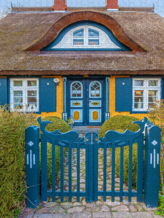 Historisches Fischerhaus in Born am Darß - CALVENDO Foto-Puzzle'