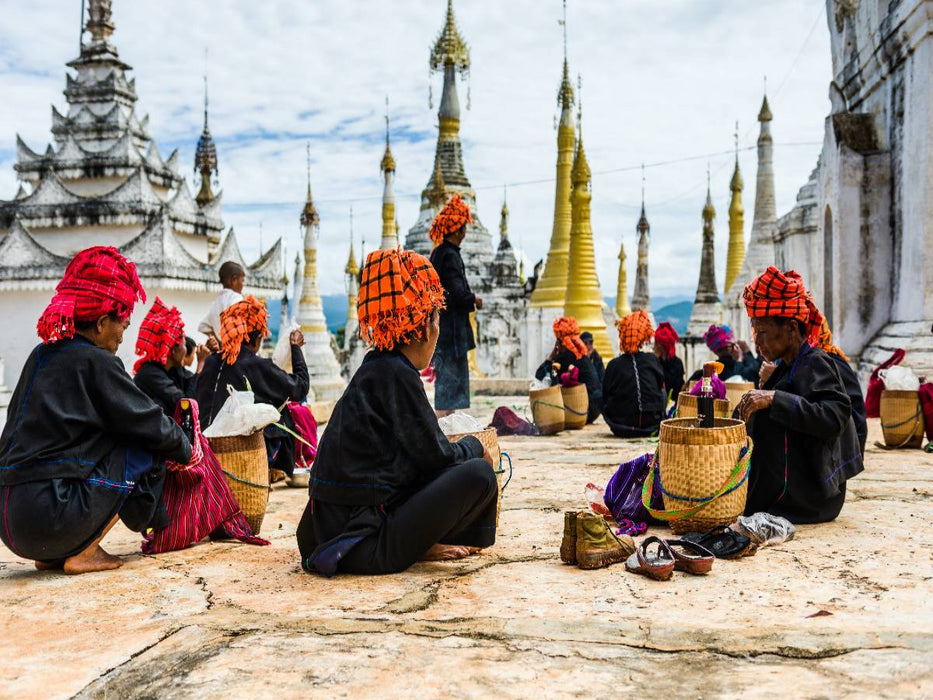 Gruppe von Pa'O-Frauen - Shan State - CALVENDO Foto-Puzzle'