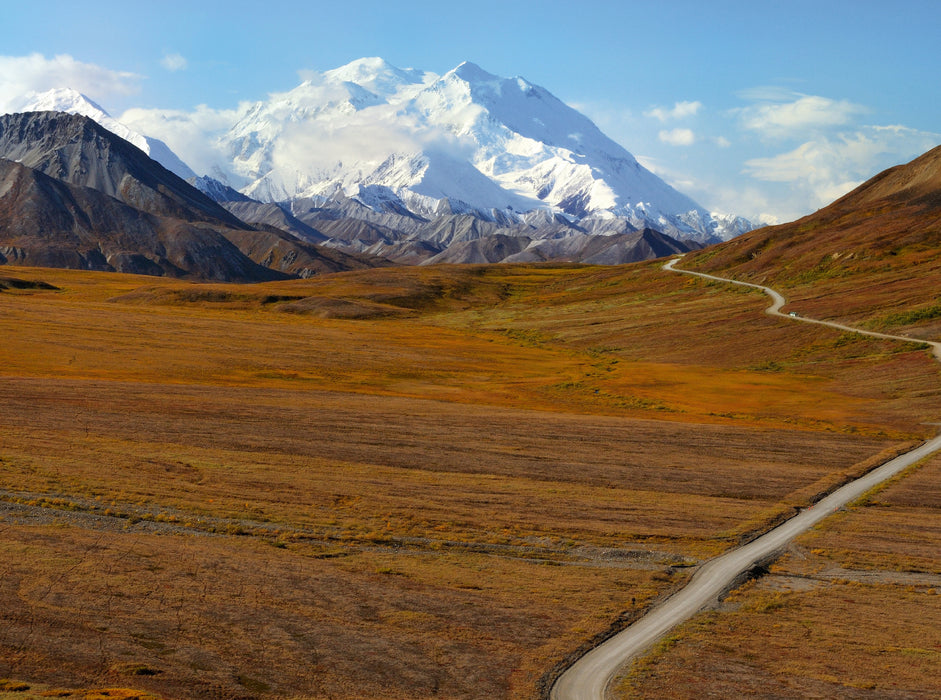 Denali National Park and Mt.Denali - CALVENDO photo puzzle 