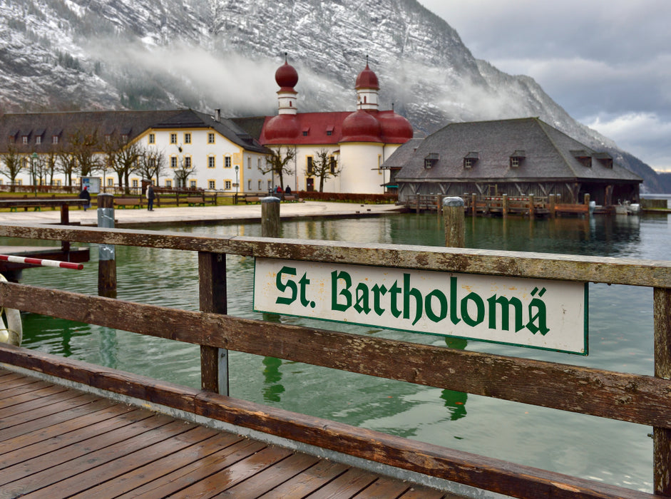 Schiffsanleger in St. Bartholomä 2000 Teile Puzzle quer - CALVENDO Foto-Puzzle'