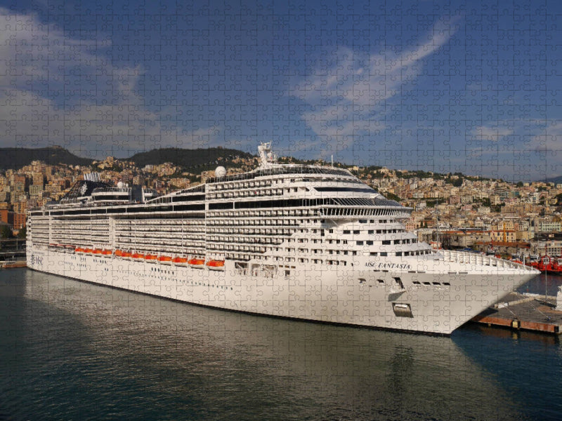 Kreuzfahrtschiff MSC Fantasia: Ein Motiv aus dem Kalender Giganten der Meere - Kreuzfahrtschiffe - CALVENDO Foto-Puzzle'