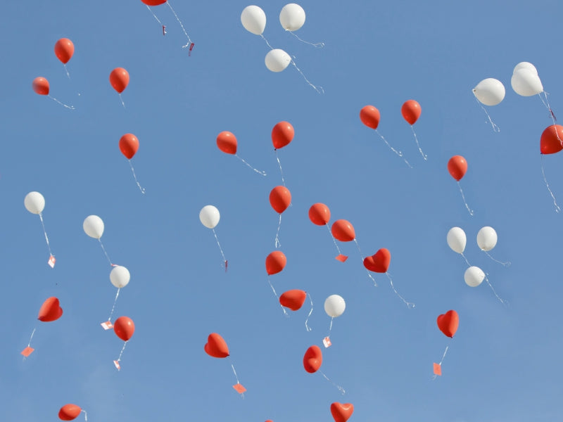 Luftballons mit lieben Wünschen steigen in den Himmel 1000 Teile Puzzle quer - CALVENDO Foto-Puzzle'