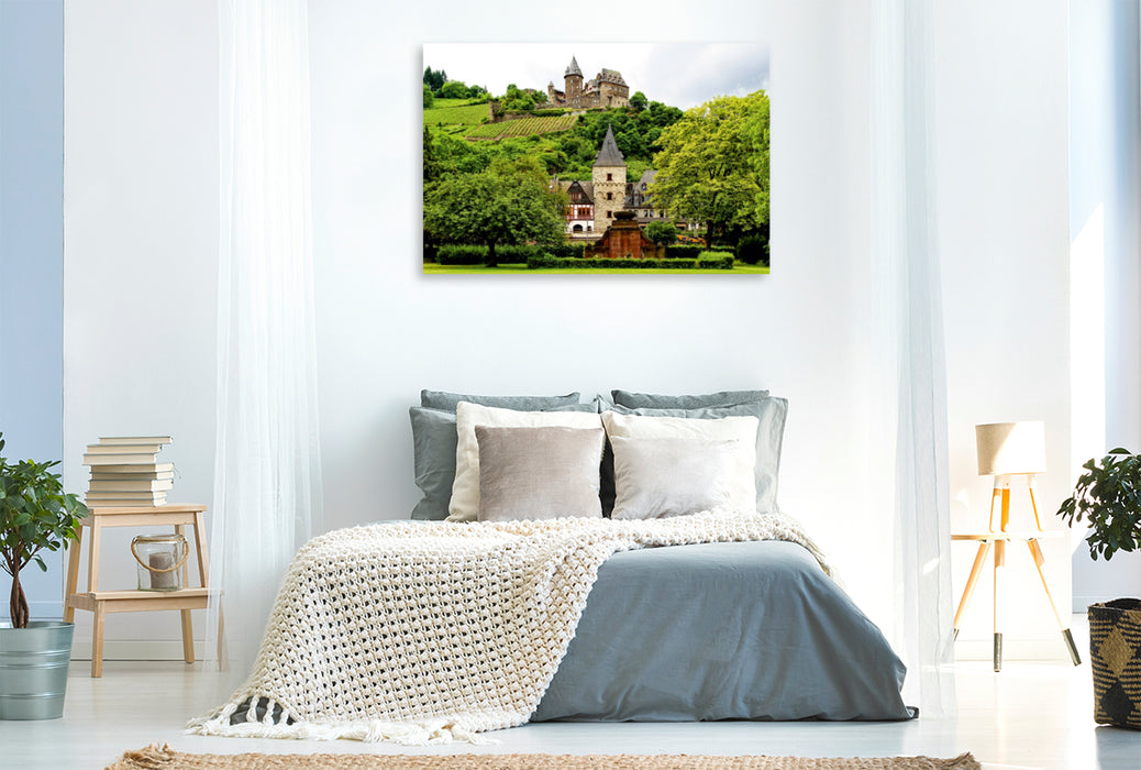 Premium Textil-Leinwand Premium Textil-Leinwand 120 cm x 80 cm quer Blick auf die Burg Stahleck in Bacharach am Mittelrhein