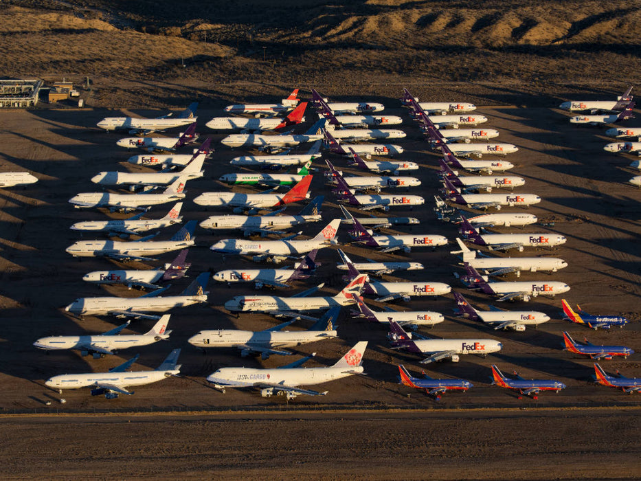 Flugzeugfriedhof / Flughafen Victorville - CALVENDO Foto-Puzzle'