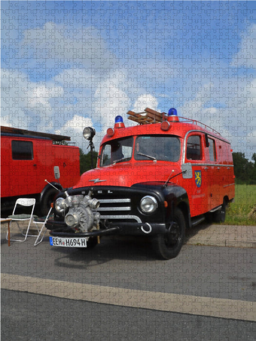 OPEL-Blitz - 2,75t. - LF/8 (1955) 2000 Teile Puzzle hoch - CALVENDO Foto-Puzzle'