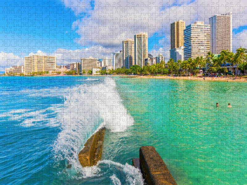 Blick auf Waikiki Beach mit den Hochhäusern von Honolulu im Hintergrund - CALVENDO Foto-Puzzle'