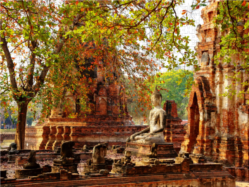 Buddha Statue im Wat Mahathat 2000 Teile Puzzle quer - CALVENDO Foto-Puzzle'